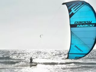 beginner kite ocean rodeo